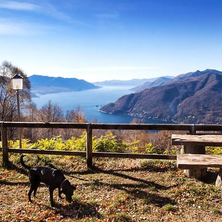 Casa Del Borgo "Aria & Acqua" Sul Lago Maggiore Maccagno Εξωτερικό φωτογραφία