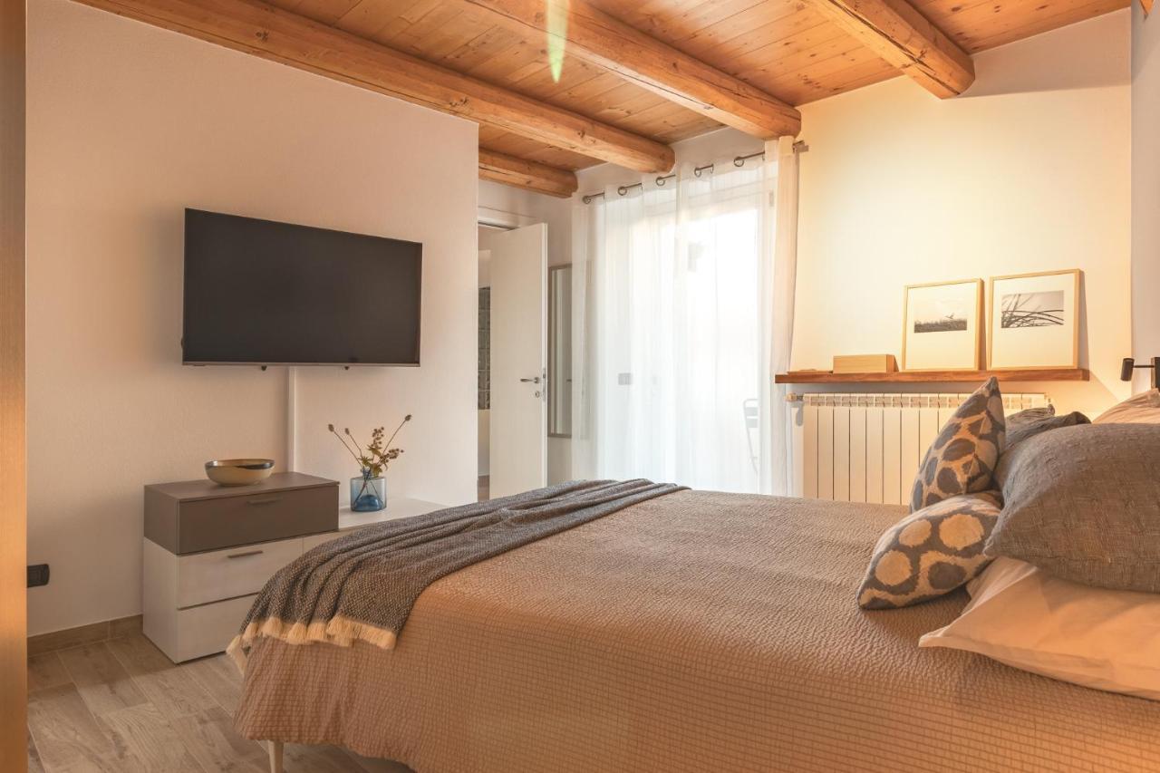 Casa Del Borgo "Aria & Acqua" Sul Lago Maggiore Maccagno Εξωτερικό φωτογραφία